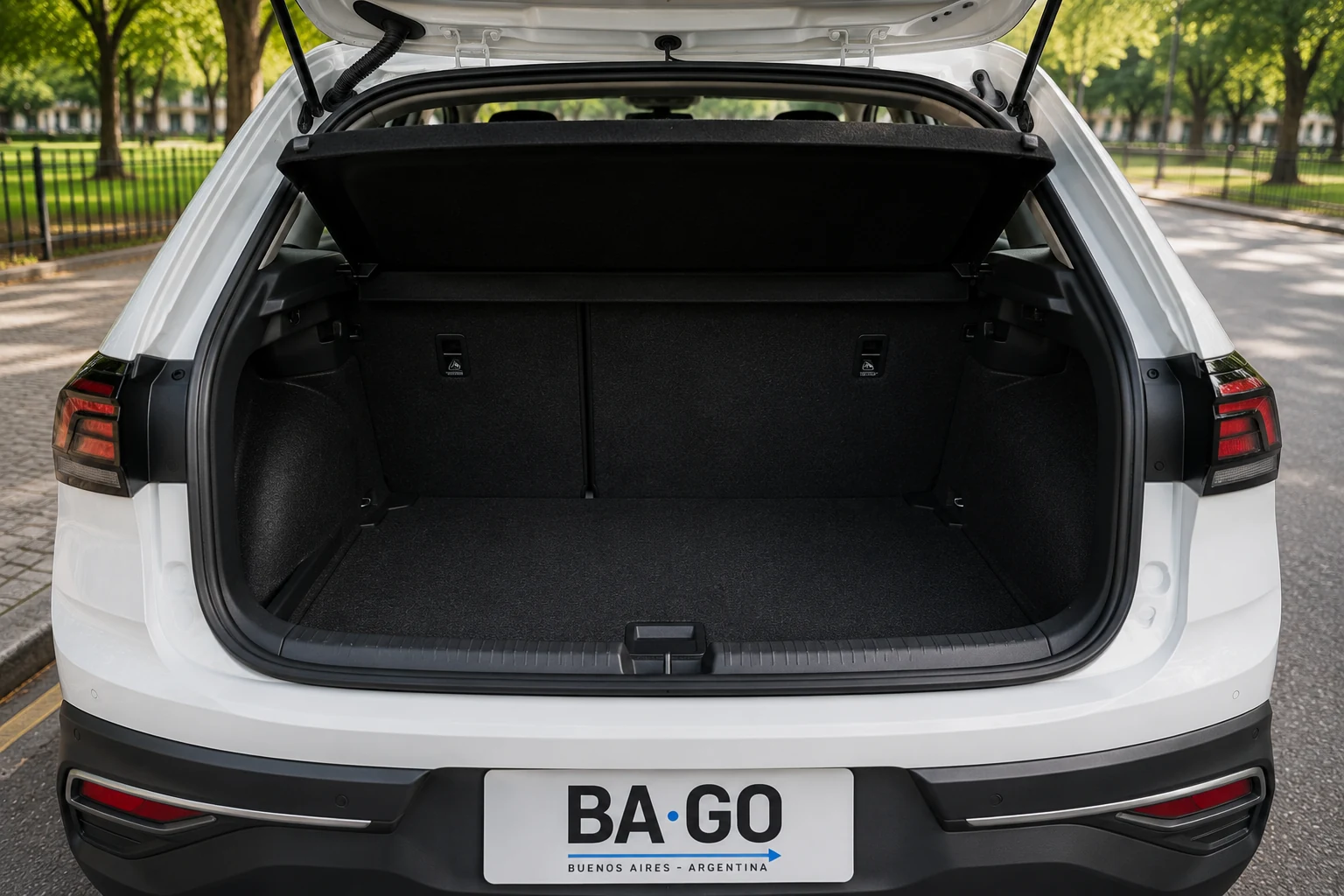 Volkswagen Nivus crossover trunk and luggage space